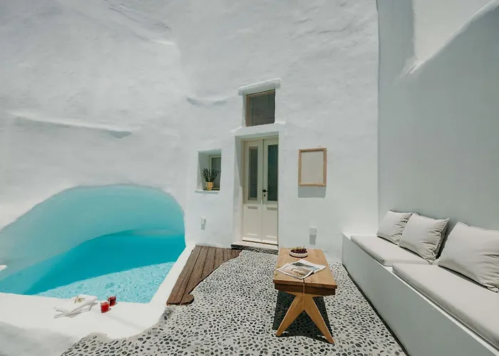 Patitiri Cave House With Private Pool In Megalochori Santorini *