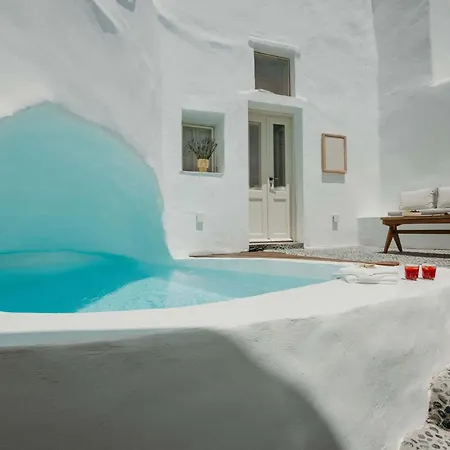 Βίλα Patitiri Cave House With Private Pool In Megalochori Santorini