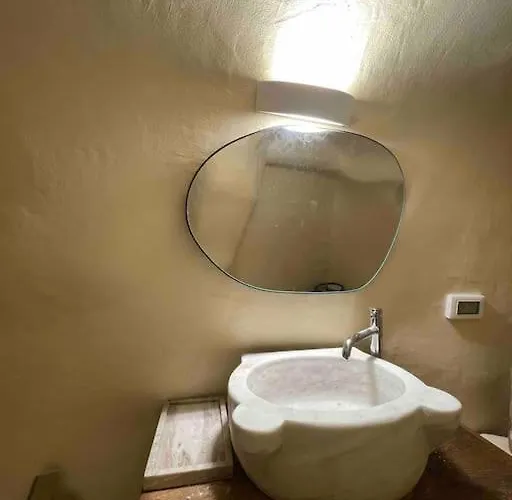 Patitiri Cave House With Private Pool In Megalochori Santorini Villa