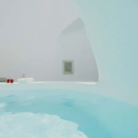 Patitiri Cave House With Private Pool In Megalochori Santorini